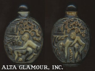 Item #104114 EROTIC CHINESE CARVED SNUFF BOTTLE