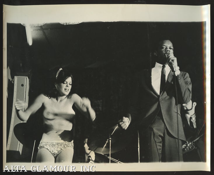 Item #96698 PHOTO - Tonya and Billy King Performing At Big Al's Topless Club